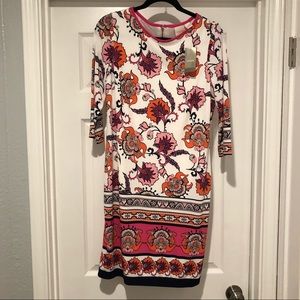 Brand NWT Chico’s floral dress 3/4 sleeves Pretty